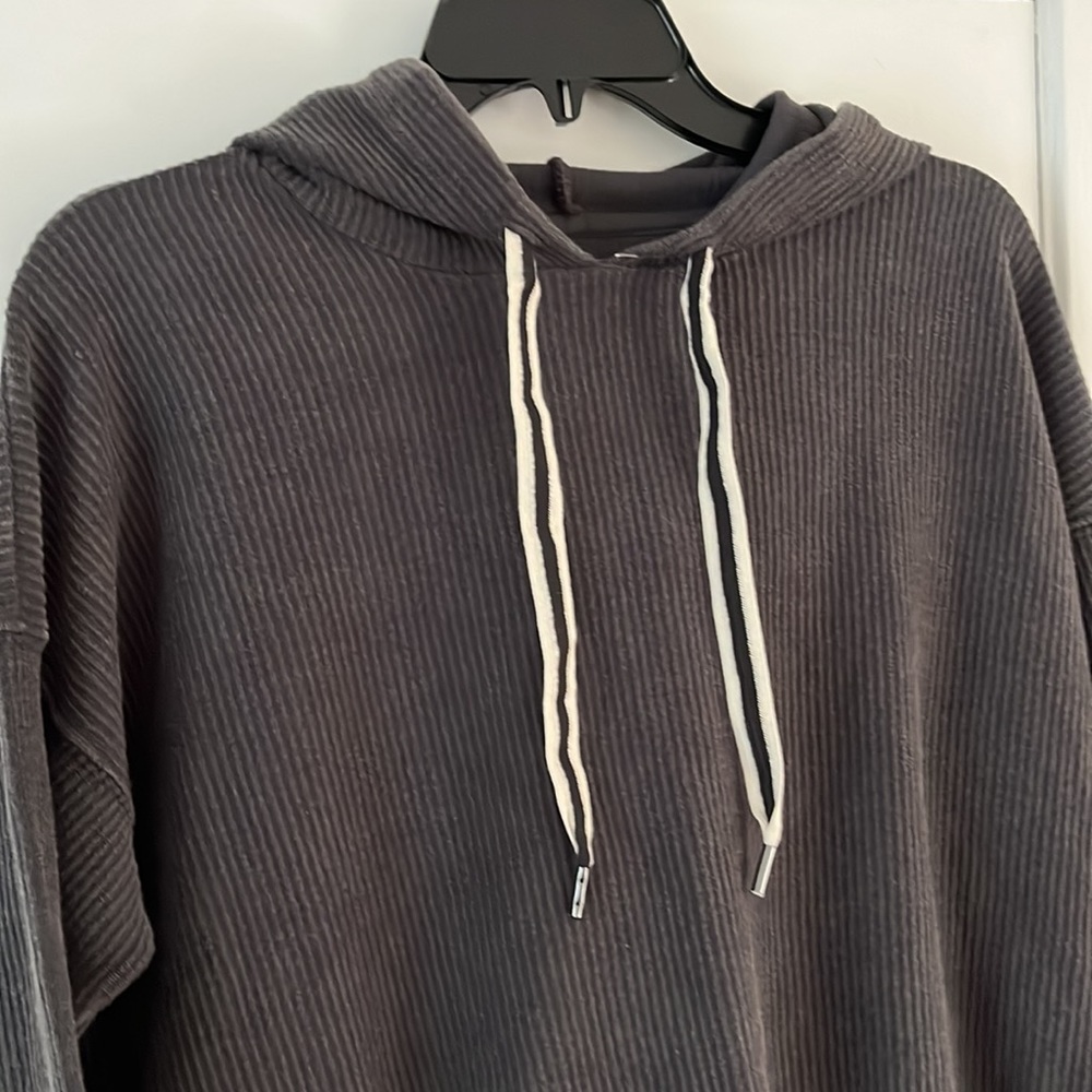 NWOT Aerie Ribbed Cropped Hoodie